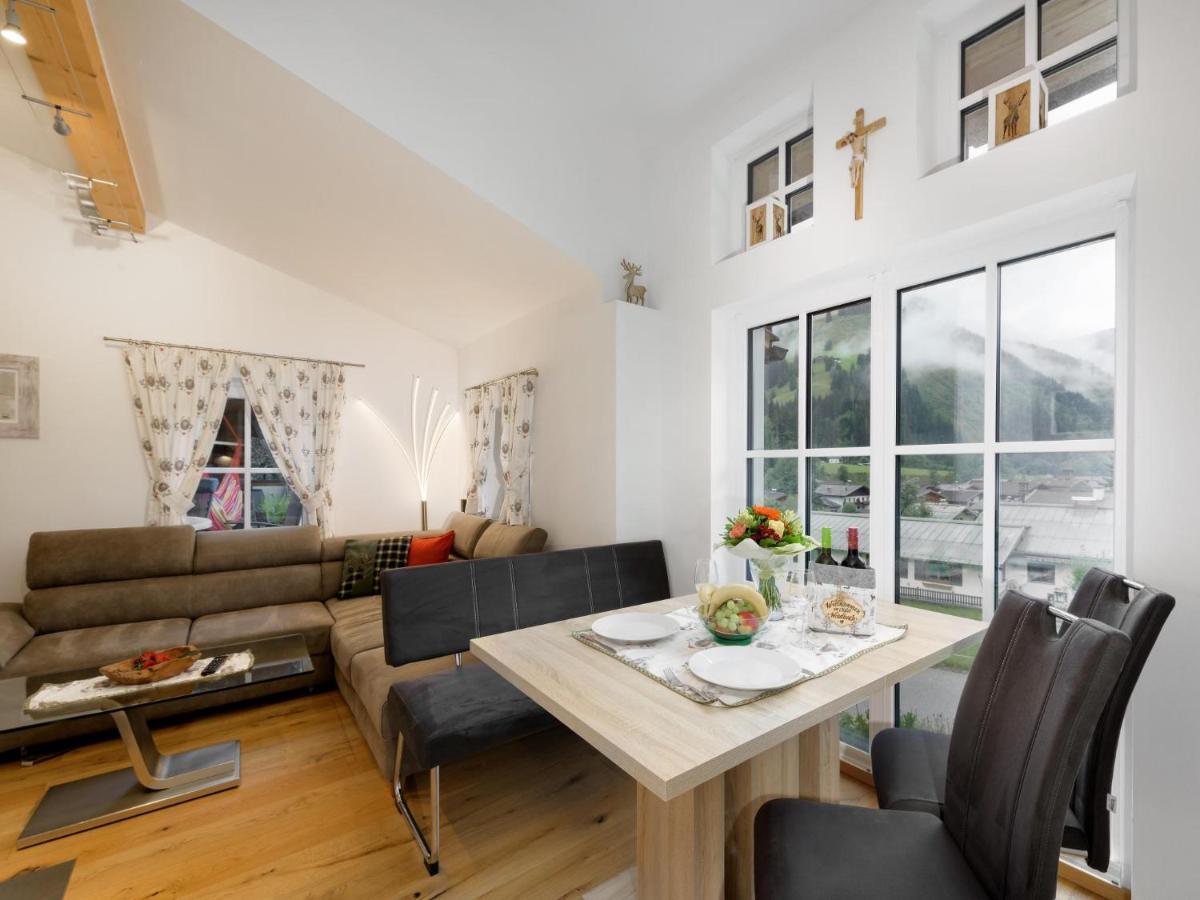 Chalet Windbach ซาลบาคฮินเทอร์เกลมม์ ภายนอก รูปภาพ